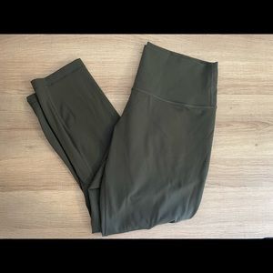 Lululemon Wunder Under High-Rise crop 23" Dark Olive